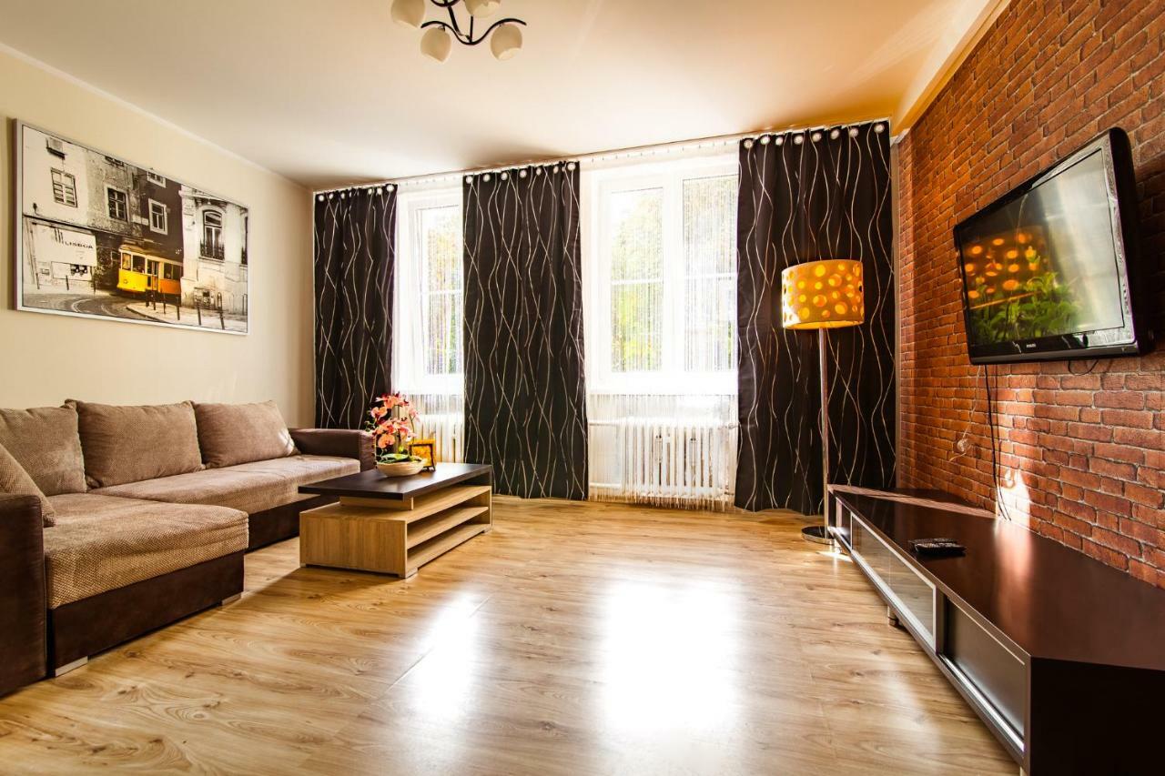 شقة غدانسك  في Apartament Pink Crane المظهر الخارجي الصورة
